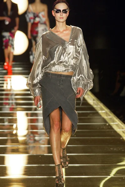 Look 35